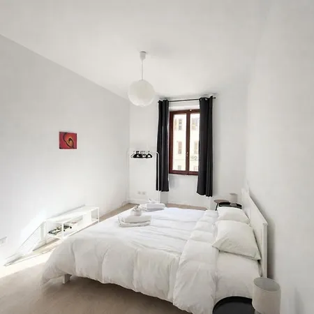 Casa Ventuno 公寓 奇维塔韦基亚